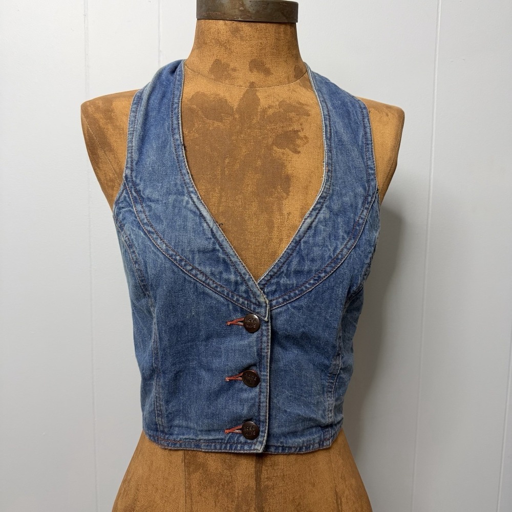 Vintage Rose Hips Jean Vest Hippie Woodstock Size Small  Boho